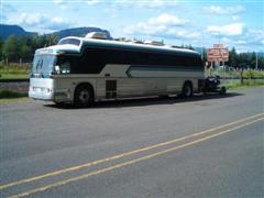 Bus with GoldWing