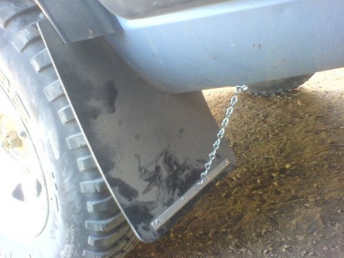 Mudflap with chains